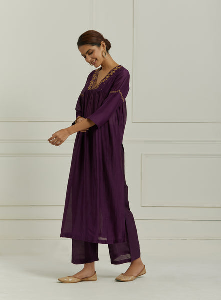 Purple embroidery chanderi kurta with  pants
