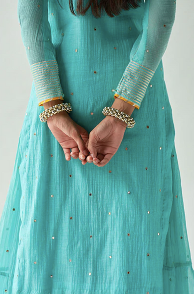 Chaand Turquoise Chanderi Kurta With Solid Chanderi Skirt And Gota Flower Dupatta - Set Of 3