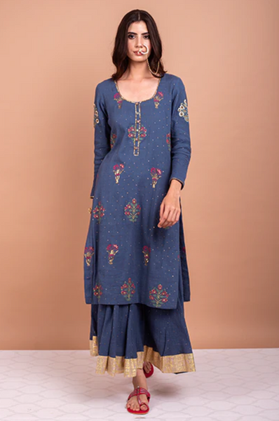 Hina Khan In Blue Mukaish Embroidered Kurta With Skirt And Dupatta - Set Of 3