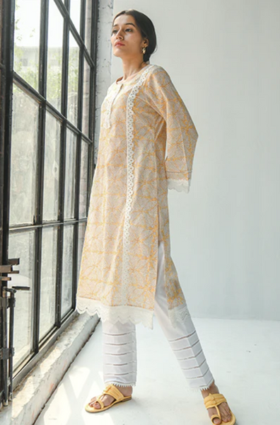 Hayat Mustard Yellow Chintz Print Kurta With Lace Pants - Set Of 2