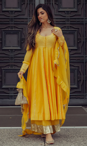 Shivani Raina In Jamaal Yellow Mukaish Chanderi Anarkali With Palazzo And Organza Dupatta- Set Of 3
