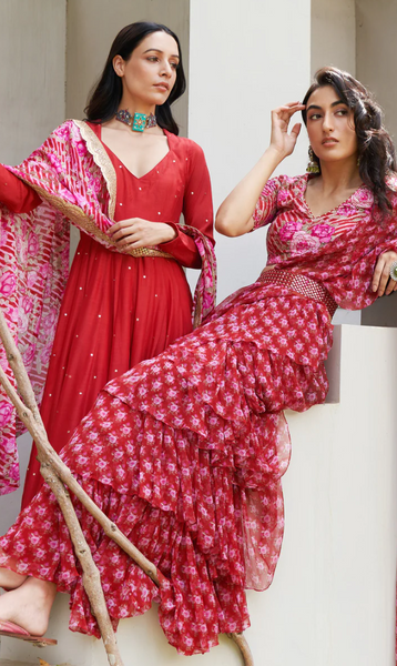 Farzeen - Red Leheriya-Floral And Pre-Draped Saree With Belt