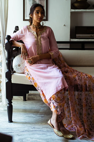 Bhanvara Peachy Pink Kurta With Printed Salwar And Dupatta - Set Of 3
